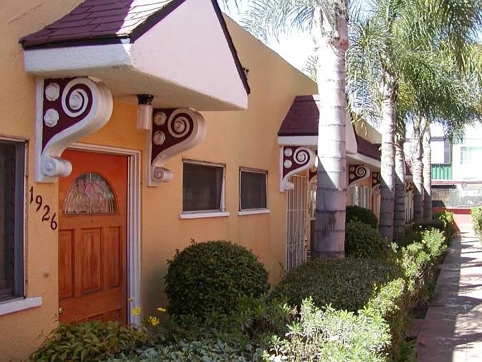 Property main image